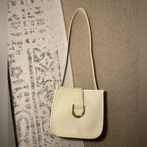 Antik Craft 🤍🤎💛 Pebbled faux leather cream square shoulder bag NWT